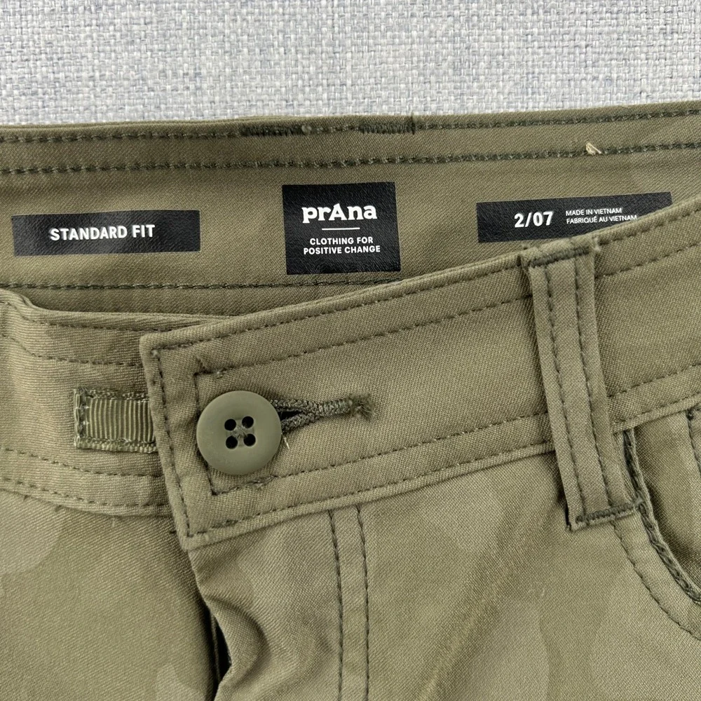 prAna Halle Shorts II Women 2 Sage Green Camo Hiking Outdoor Stretch Gorpcore